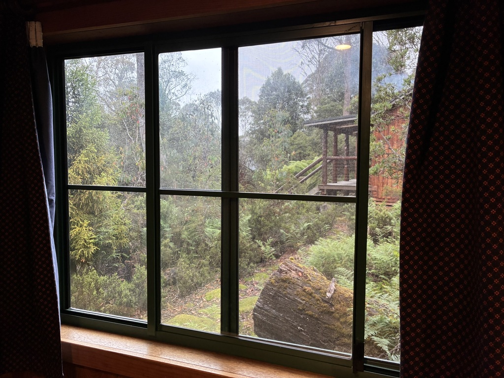 Waking up at the Highlander Lodge, Cradle Mountain.